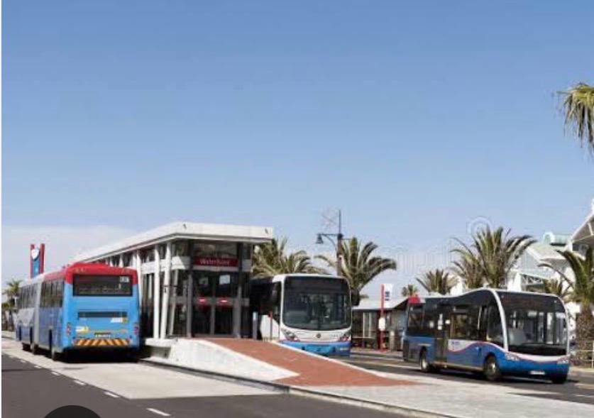 1 Bedroom Property for Sale in Table View Western Cape